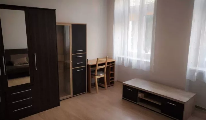 Mieszkanie 3-pokojowe Wrocław Śródmieście, ul. Henryka Brodatego