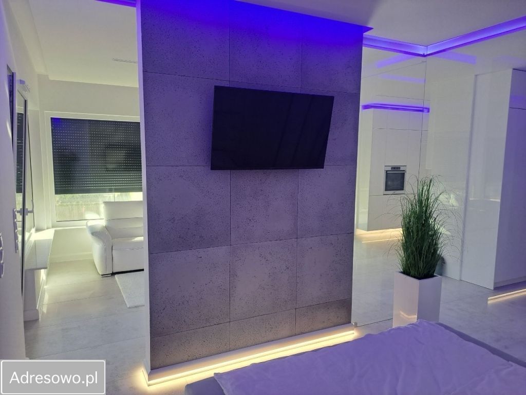 Mieszkanie 2-pokojowe Opole Zaodrze, ul. Feliksa Nowowiejskiego. Zdjęcie 2