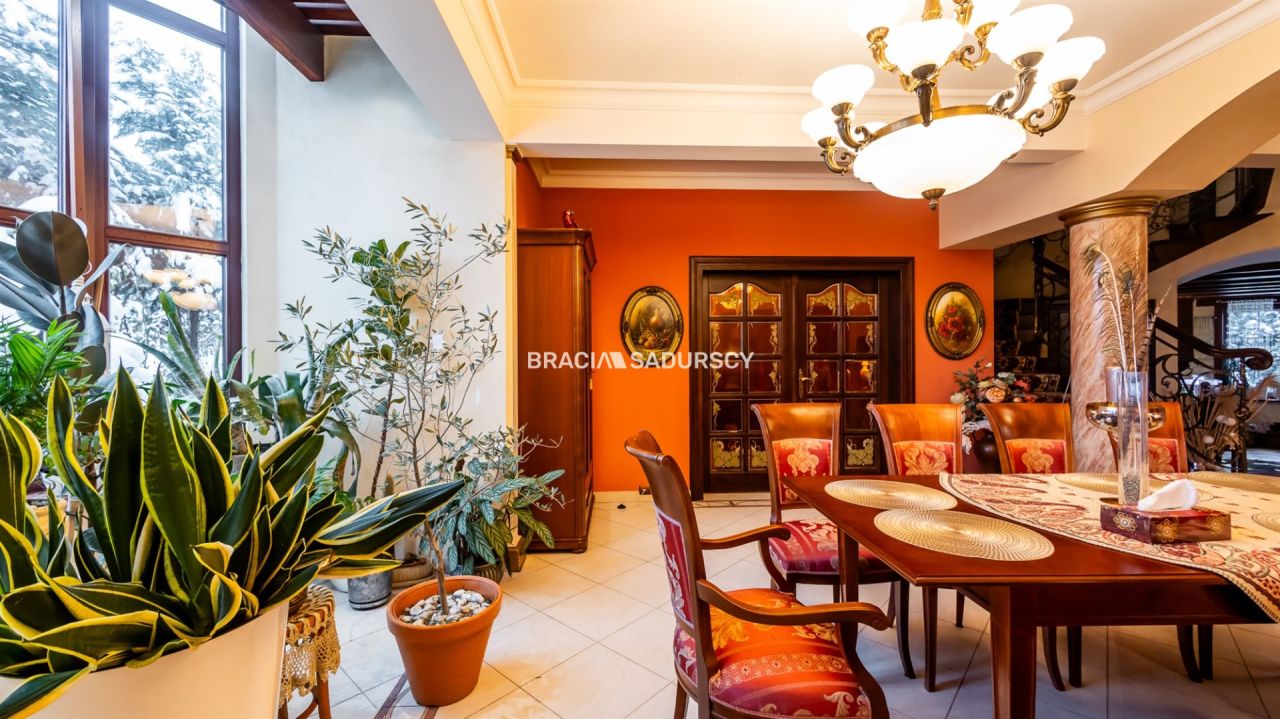 dworek, 8 pokoi Balin, ul. Gwardzistów. Zdjęcie 25