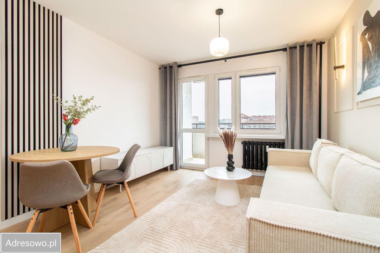 Mieszkanie 4-pokojowe Kraków Mistrzejowice, os. Piastów. Zdjęcie 1