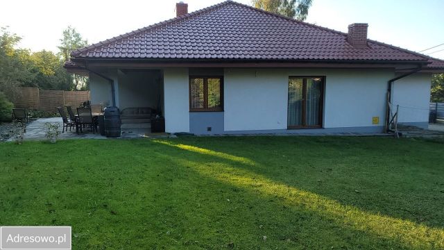dom wolnostojący, 3 pokoje Tarnów Krzyż, ul. Migdałowa. Zdjęcie 1