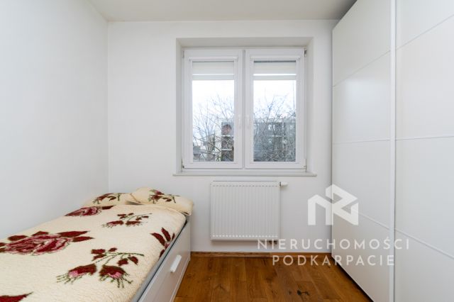 Mieszkanie 3-pokojowe Rzeszów, al. gen. Władysława Sikorskiego. Zdjęcie 4