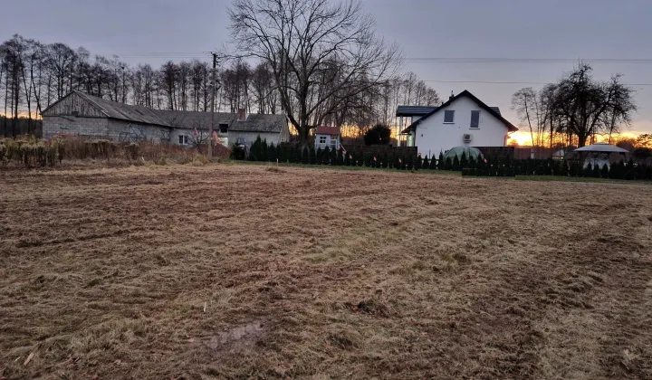 Działka rolno-budowlana Dzierzązna