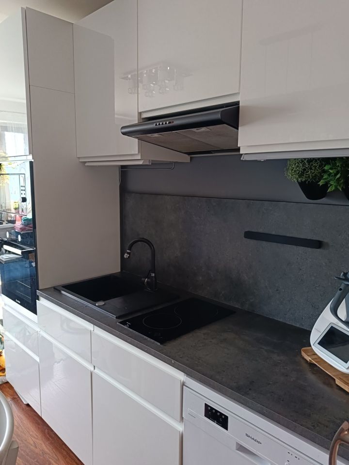 Mieszkanie 4-pokojowe Stargard, ul. Przedwiośnie. Zdjęcie 2