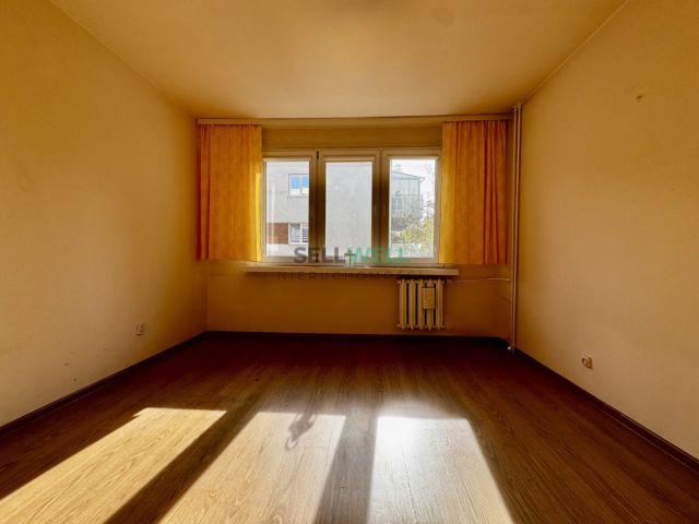 Mieszkanie 3-pokojowe Łódź Chojny, ul. Antoniego Edwarda Odyńca. Zdjęcie 5