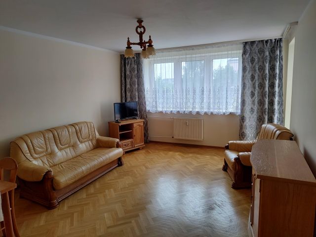 Mieszkanie 3-pokojowe Warszawa Włochy, ul. Zapustna. Zdjęcie 1