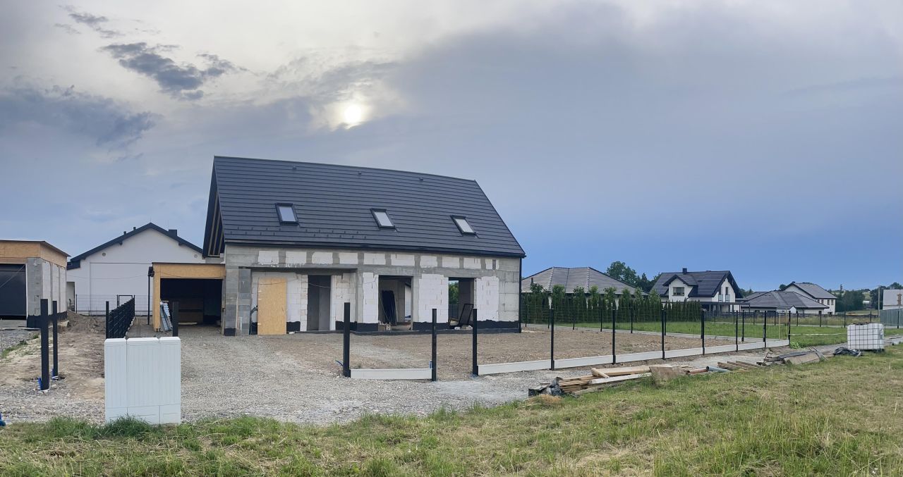 dom wolnostojący, 7 pokoi Cianowice, ul. Stawowa. Zdjęcie 2