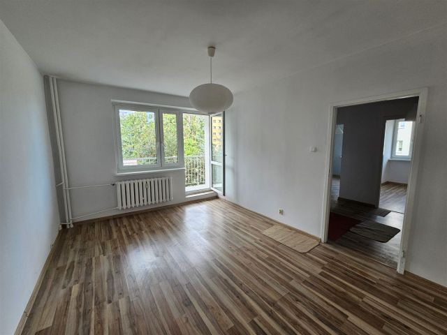 Mieszkanie 2-pokojowe Łódź Retkinia, ul. Kostki Napierskiego. Zdjęcie 1