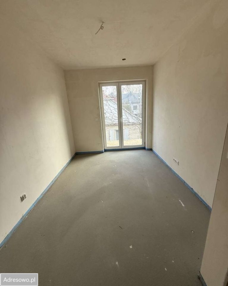 dom szeregowy, 6 pokoi Marki, ul. Jutrzenki. Zdjęcie 2