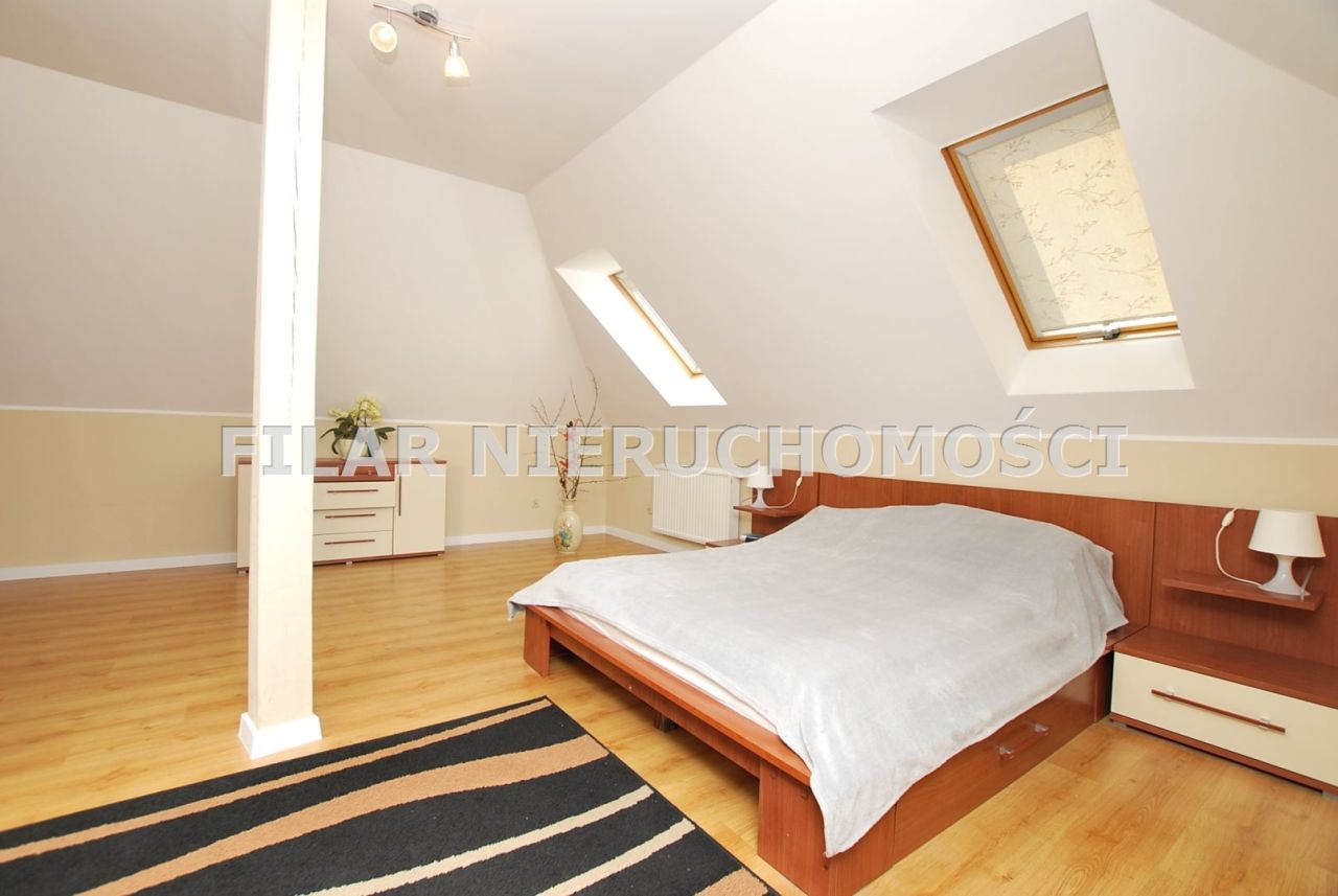 dom wolnostojący, 5 pokoi Osiek. Zdjęcie 32