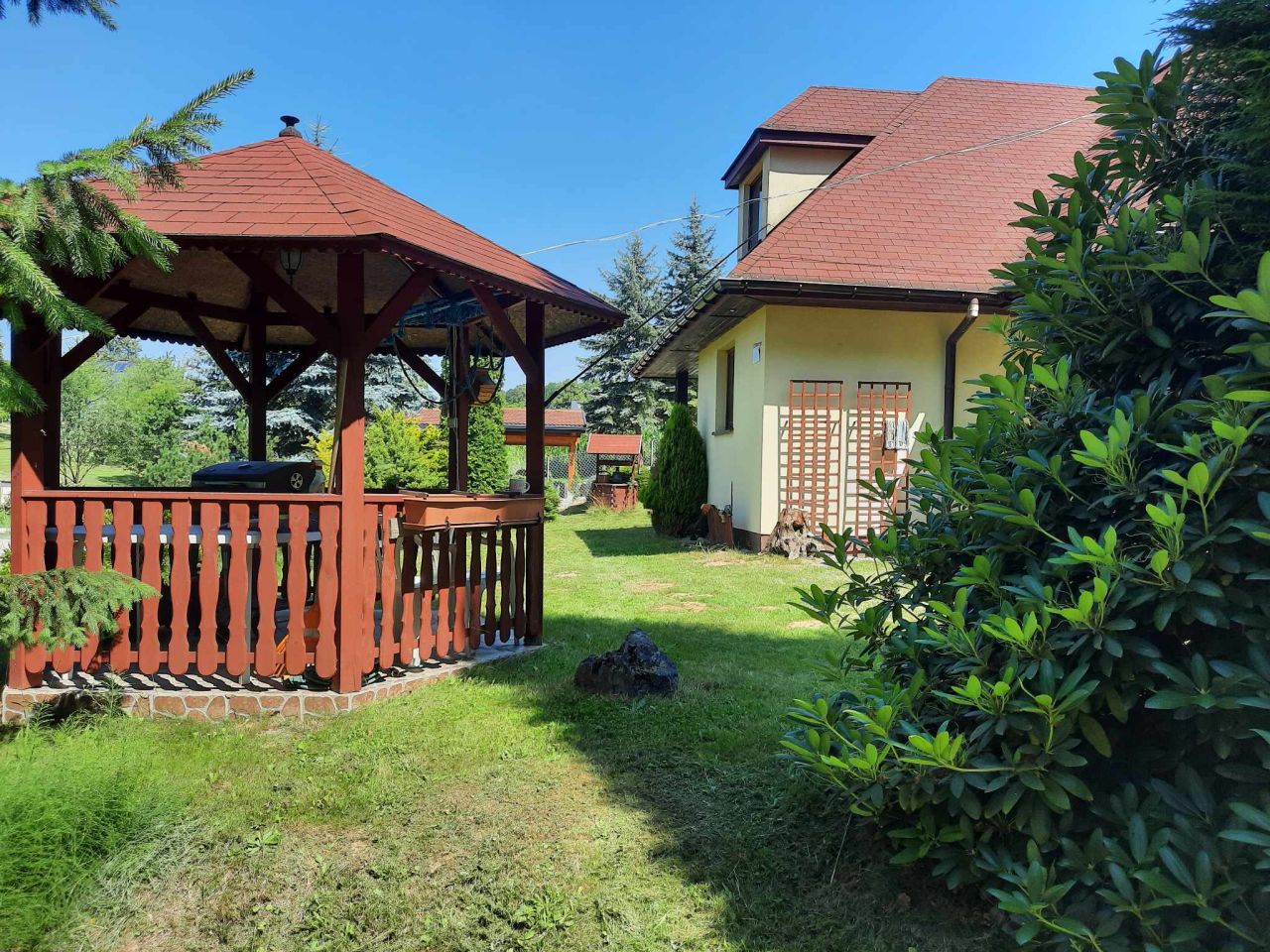 dom wolnostojący, 5 pokoi Żary, Żary