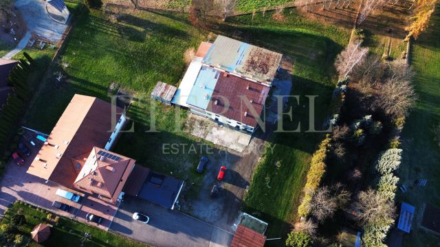 Hala/magazyn Lednica Górna. Zdjęcie 4