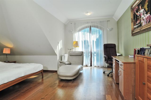 dom wolnostojący, 4 pokoje Niedźwiedź. Zdjęcie 9