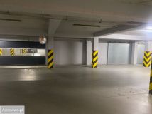 Garaż/miejsce parkingowe Wrocław Krzyki, ul. Jesionowa. Zdjęcie 2