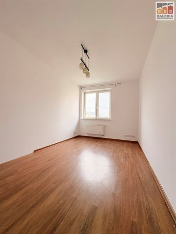 Mieszkanie 3-pokojowe Rzeszów Staromieście, ul. Antoniego Gromskiego. Zdjęcie 11