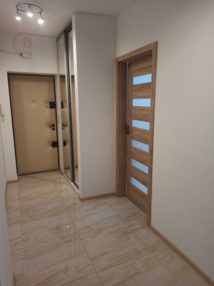 Mieszkanie 2-pokojowe Warszawa Ursus, pl. 1905 Roku. Zdjęcie 2