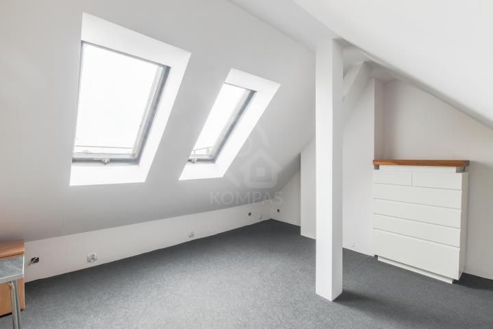 Mieszkanie 4-pokojowe Wrocław Śródmieście, ul. Emilii Plater. Zdjęcie 13