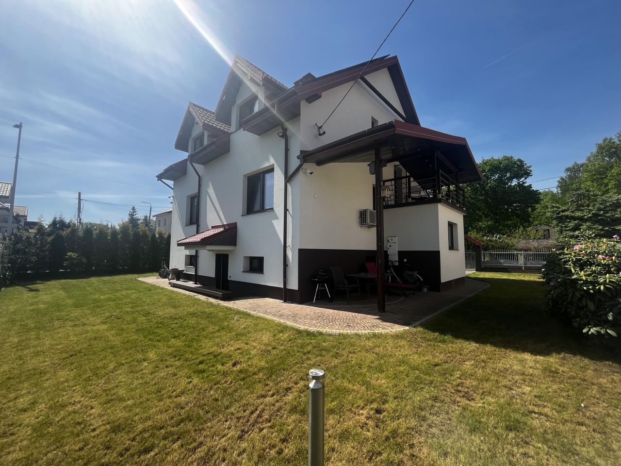 dom wolnostojący, 6 pokoi Zielonka Zosinek, ul. Dziennikarska. Zdjęcie 1