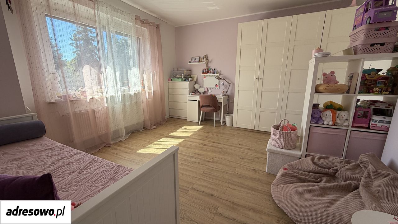 dom wolnostojący, 6 pokoi Bobrowniki. Zdjęcie 9