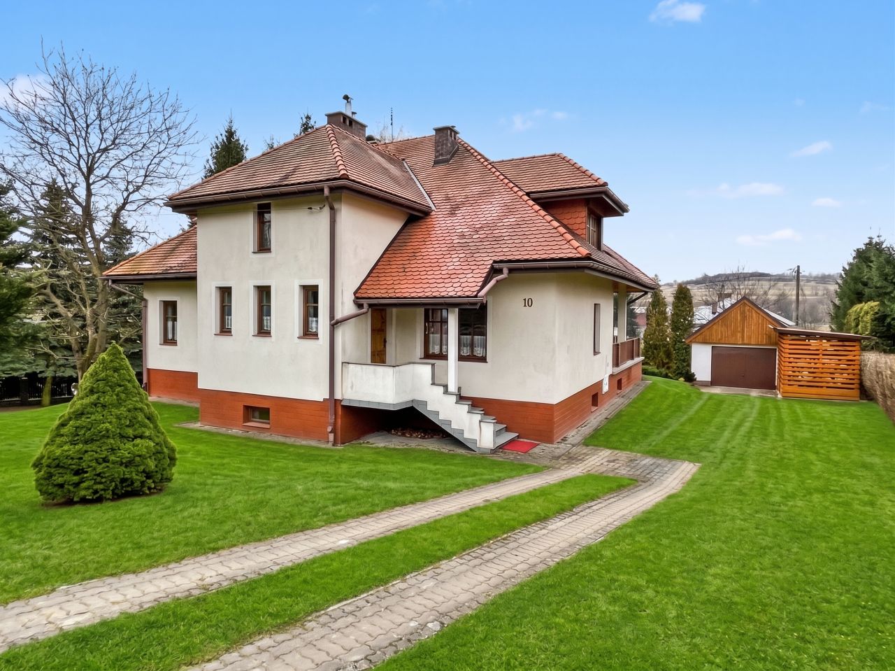 dworek, 6 pokoi Krosno Suchodół, Krosno. Zdjęcie 2