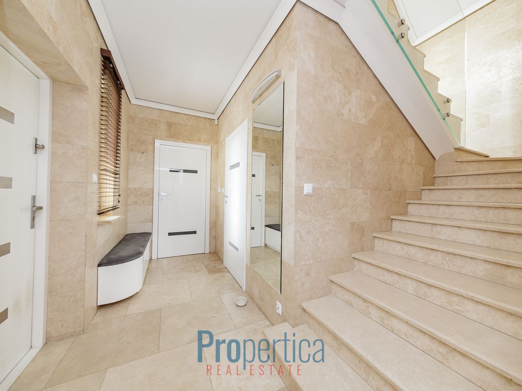 dom wolnostojący, 7 pokoi Warszawa Białołęka. Zdjęcie 9