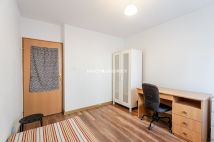 Mieszkanie 3-pokojowe Kraków Mistrzejowice, os. Oświecenia. Zdjęcie 4