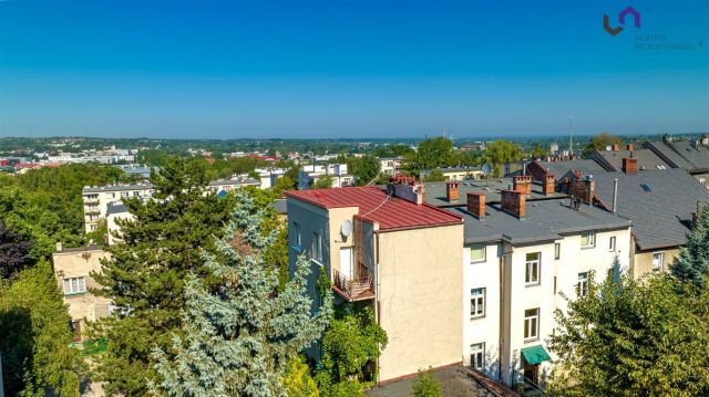 kamienica Bielsko-Biała Śródmieście, ul. Waleriana Łukasińskiego. Zdjęcie 2