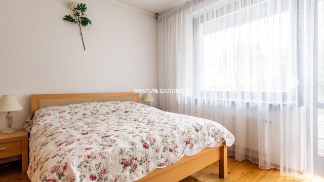 dom wolnostojący, 8 pokoi Zabierzów, ul. Krakowska. Zdjęcie 30