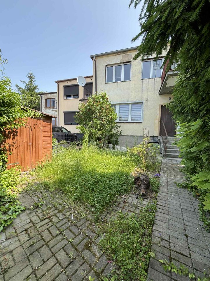 dom szeregowy, 5 pokoi Gniezno Piekary, ul. Różana