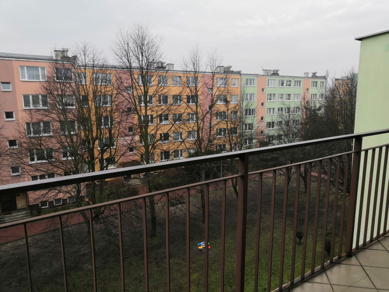 Mieszkanie 2-pokojowe Ożarów Mazowiecki. Zdjęcie 2