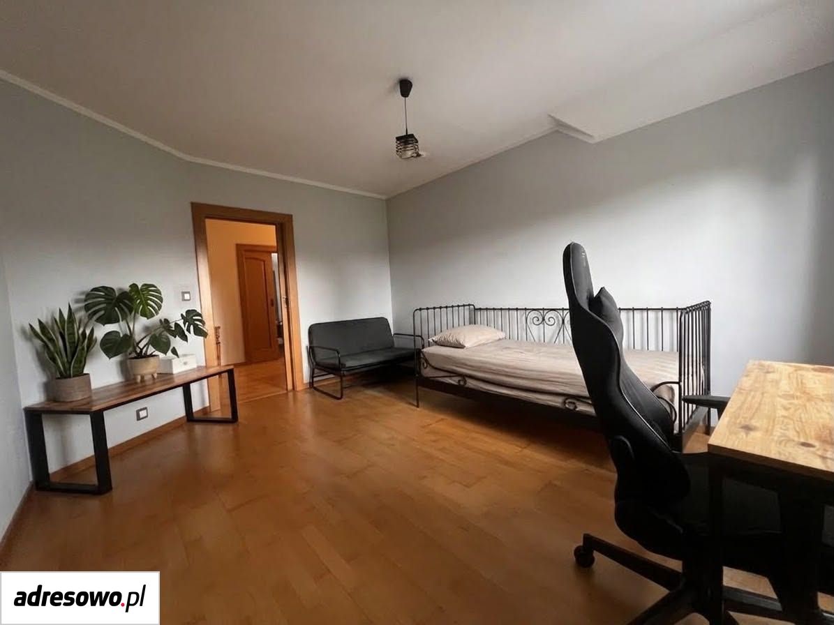 dom wolnostojący, 6 pokoi Majdan. Zdjęcie 9