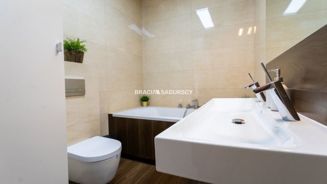 Mieszkanie 4-pokojowe Kraków Prądnik Czerwony, ul. Dobrego Pasterza. Zdjęcie 17