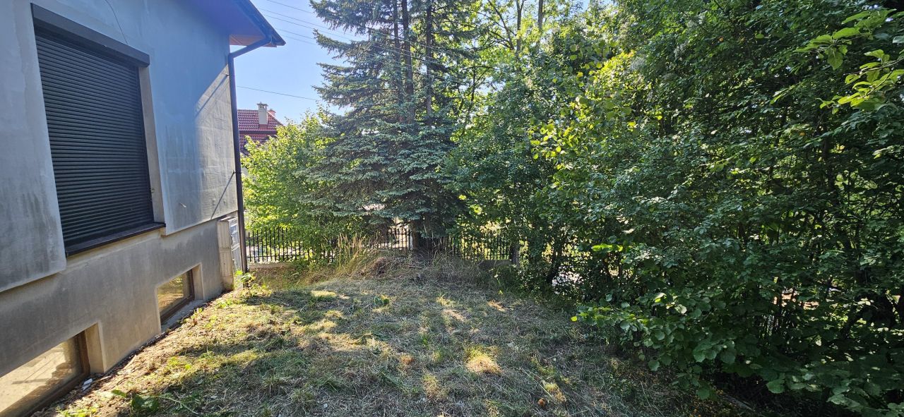 dom wolnostojący, 4 pokoje Lednica Górna. Zdjęcie 15