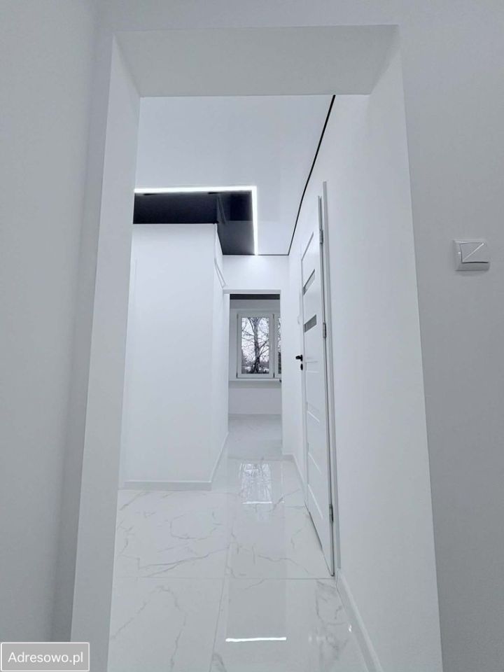 Mieszkanie 3-pokojowe Płock, ul. Narodowych Sił Zbrojnych. Zdjęcie 2