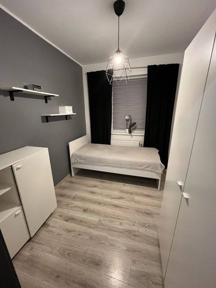 Mieszkanie 3-pokojowe Kamionek. Zdjęcie 2