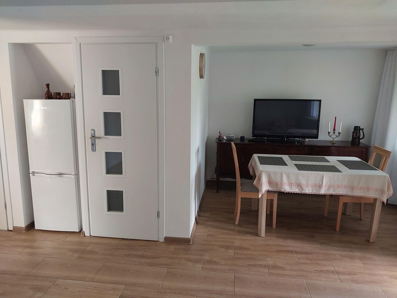 bliźniak, 4 pokoje Sumin. Zdjęcie 3
