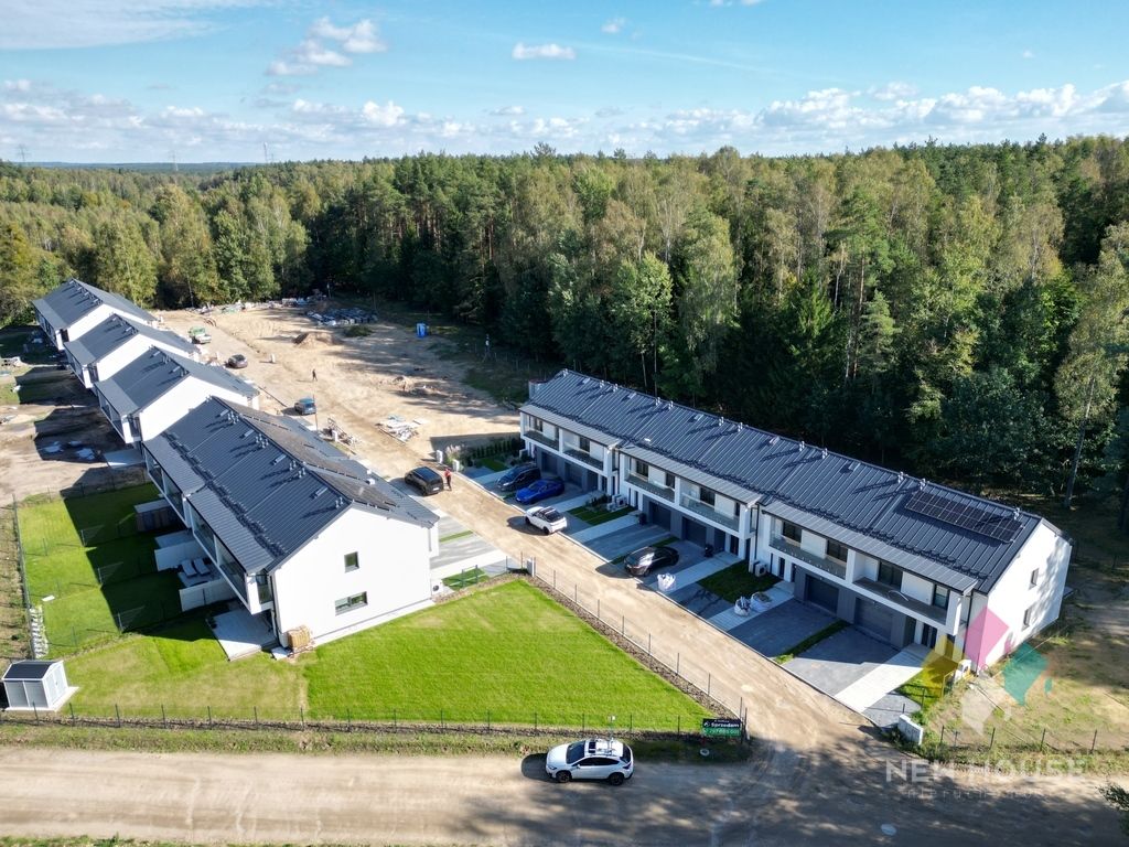 dom szeregowy, 5 pokoi Olsztyn Redykajny, ul. Poziomkowa. Zdjęcie 1