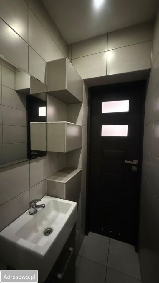 Mieszkanie 3-pokojowe Nowy Wiśnicz, ul. Jana Brzękowskiego. Zdjęcie 17