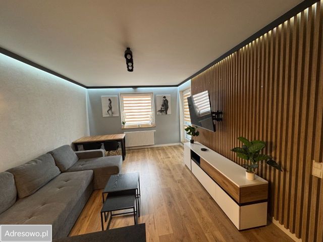 Mieszkanie 3-pokojowe Gryfino, ul. Flisacza. Zdjęcie 1