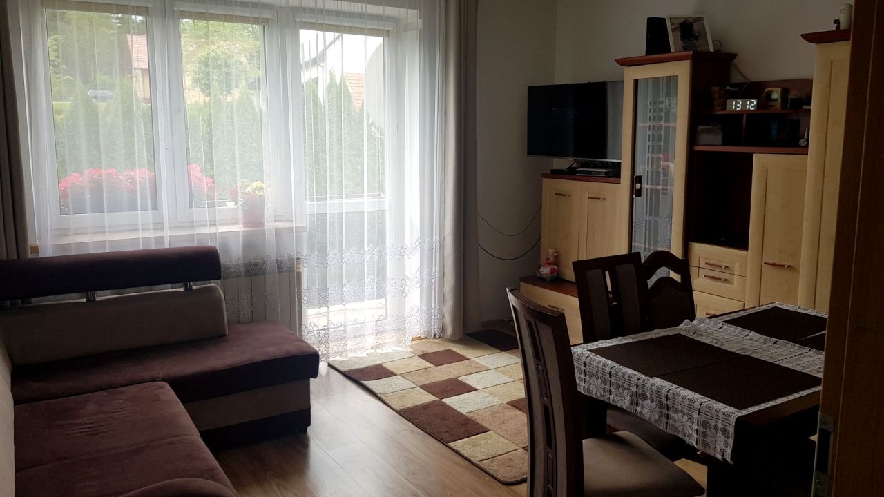 dom wolnostojący, 8 pokoi Męcina. Zdjęcie 13