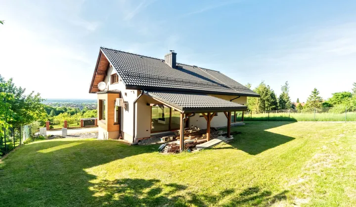 dom wolnostojący, 4 pokoje Kozy, ul. Górska