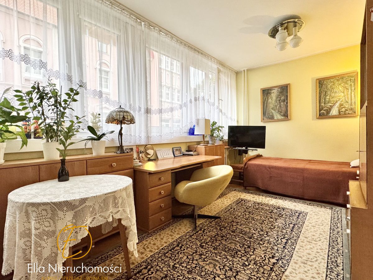 Mieszkanie 3-pokojowe Legnica, ul. Złotoryjska. Zdjęcie 2