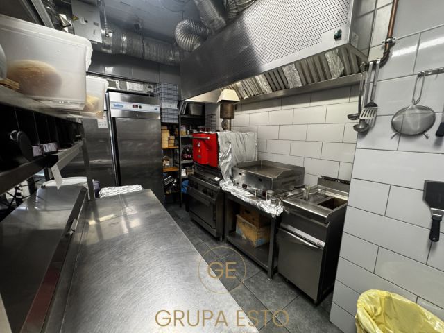 Lokal Skawina, ul. Żwirki i Wigury. Zdjęcie 5