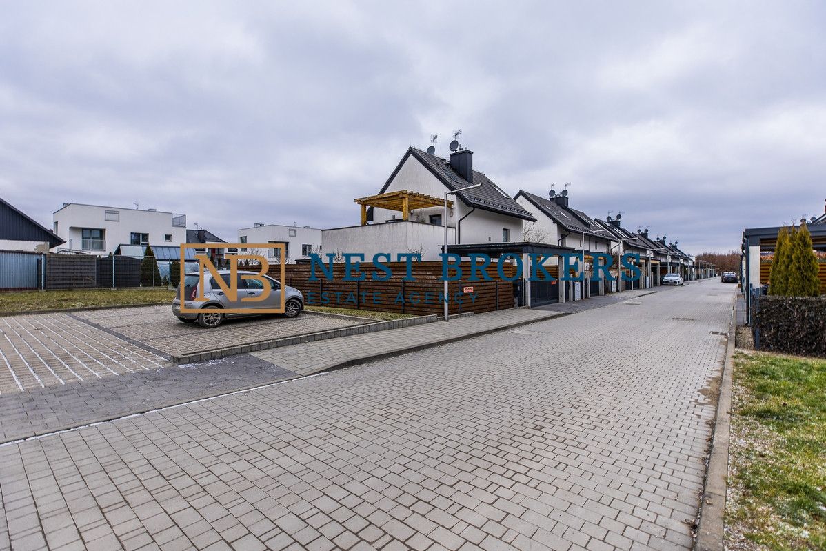 dom szeregowy, 3 pokoje Kraków Bronowice, ul. Piaskowa. Zdjęcie 3