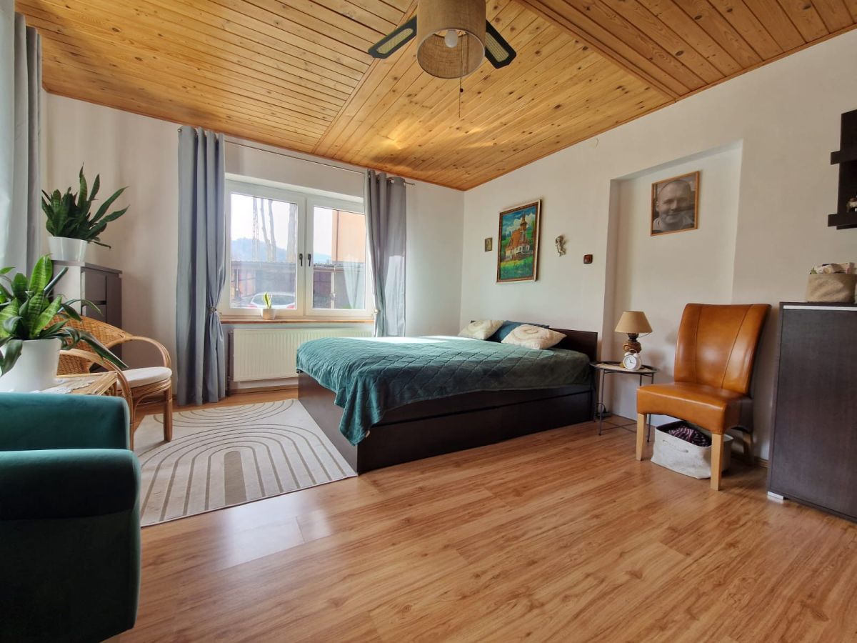 dom wolnostojący, 9 pokoi Jelenia Góra Jagniątków. Zdjęcie 13