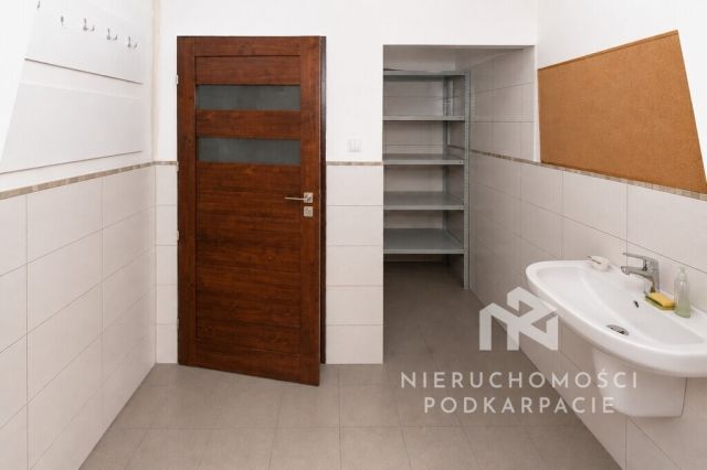 Hala/magazyn Rzeszów, ul. Warszawska. Zdjęcie 8