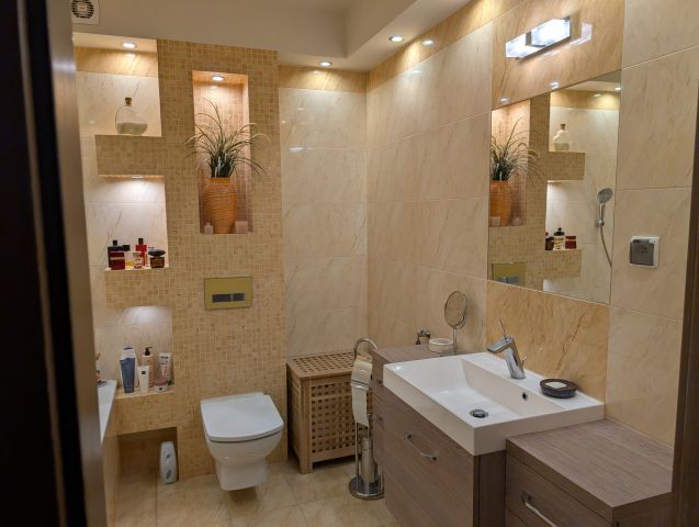 Mieszkanie 3-pokojowe Kołobrzeg Centrum, ul. Wylotowa. Zdjęcie 16