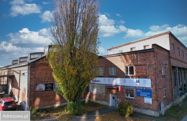 Hala/magazyn Łódź Widzew, al. marsz. Józefa Piłsudskiego. Zdjęcie 1