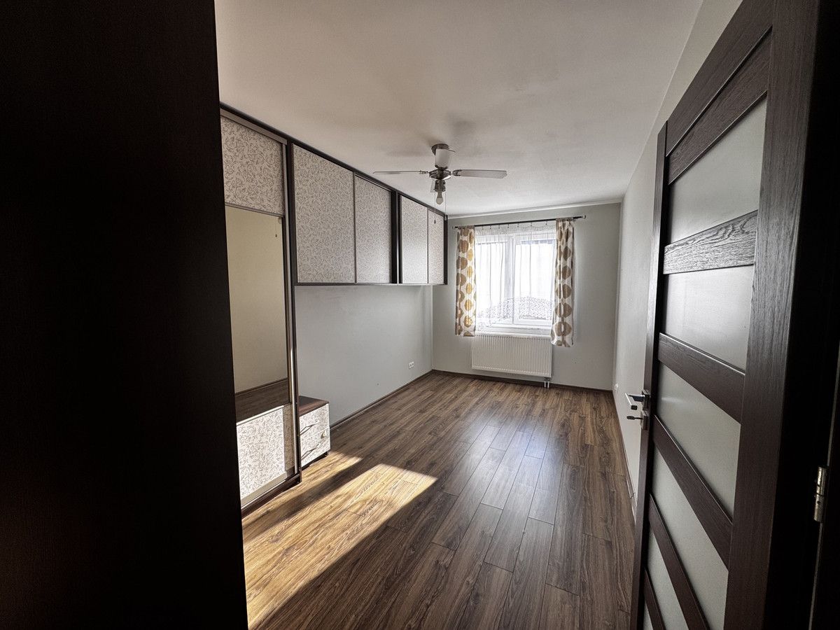 Mieszkanie 3-pokojowe Świebodzice Osiedle Piastowskie, ul. Królowej Elżbiety. Zdjęcie 8