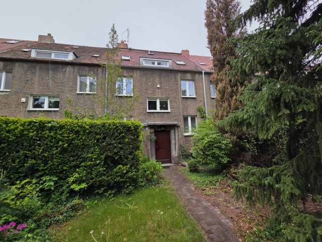 dom szeregowy, 7 pokoi Wrocław Sępolno, ul. Karola Libelta. Zdjęcie 1
